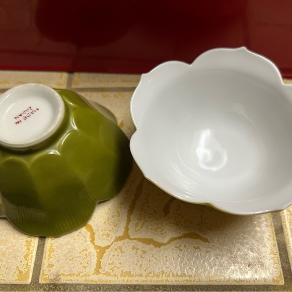 Set of 4 MCM Vintage Lotus Tulip Bowls - Picture 5 of 11